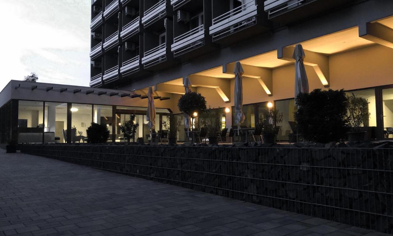 Hotel Csopak Resort & Lake Экстерьер фото