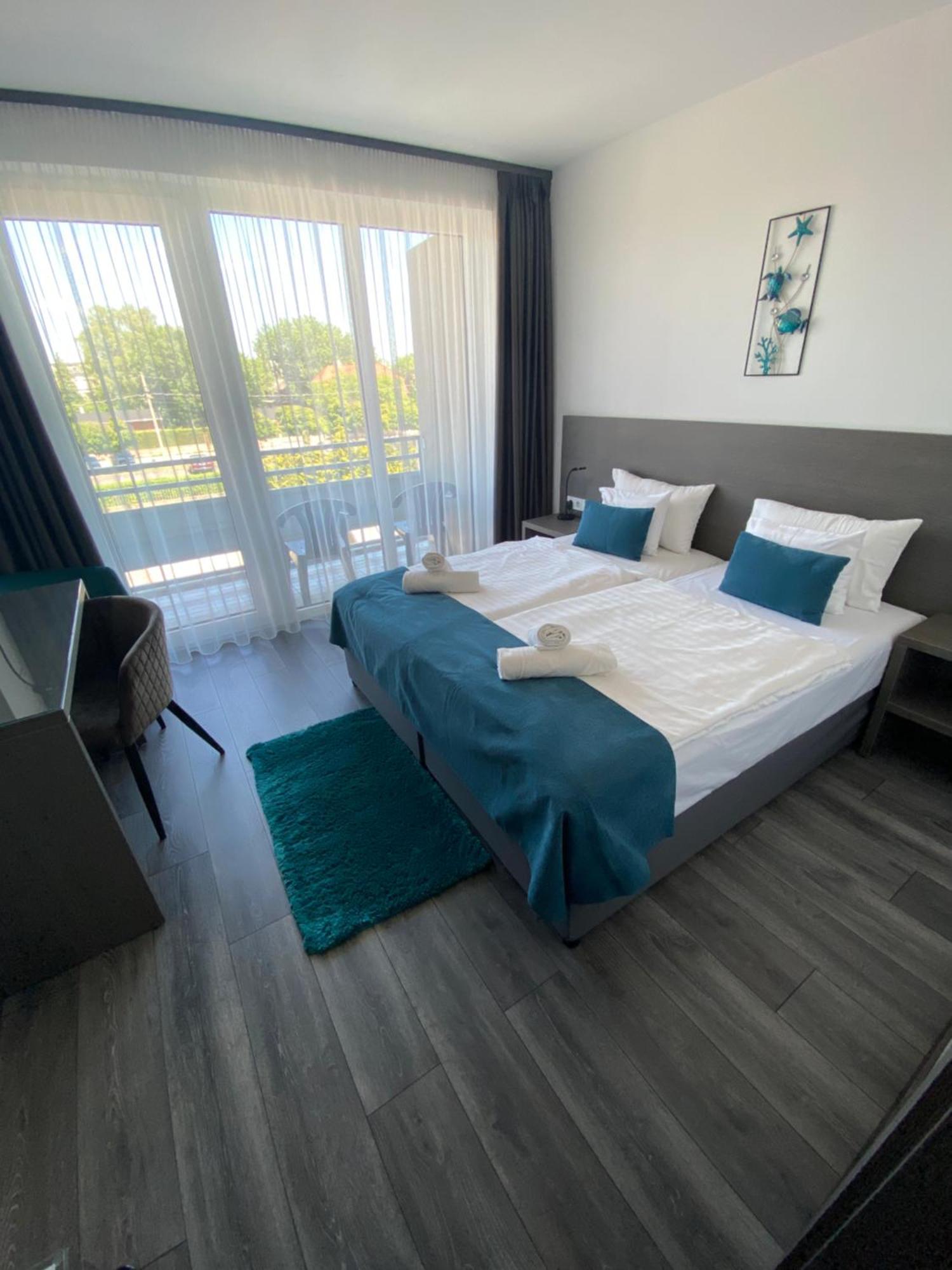 Hotel Csopak Resort & Lake Экстерьер фото